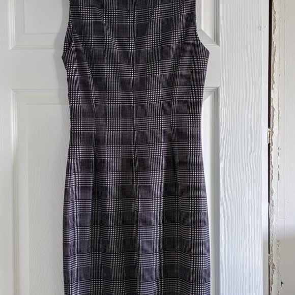 Calvin Klein Black/White Sleeveless Plaid Dress Size 4 - Picture 2 of 7